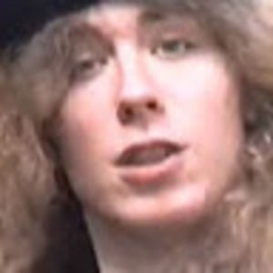 Meet your Posher, Eva